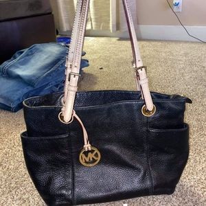 Mk purse